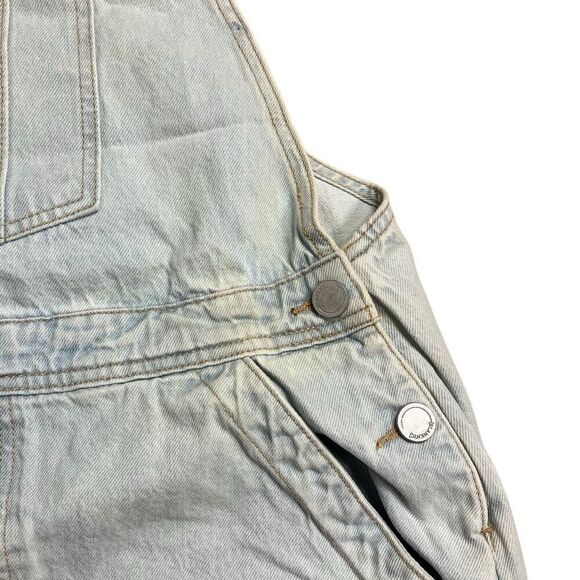 Blank NYC Women's L Blue Light Wash Shortalls Denim Overalls Raw Distress Hem‎ - Picture 3 of 12